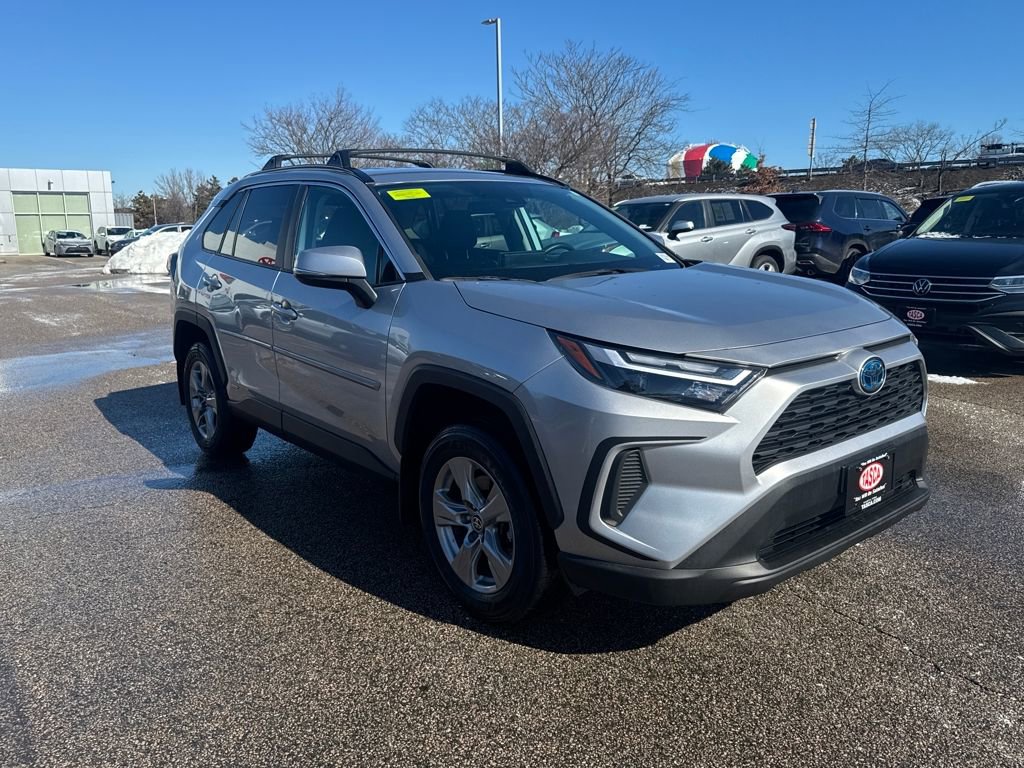 Used 2023 Toyota RAV4 XLE w/ XLE Grade Weather Package image 9