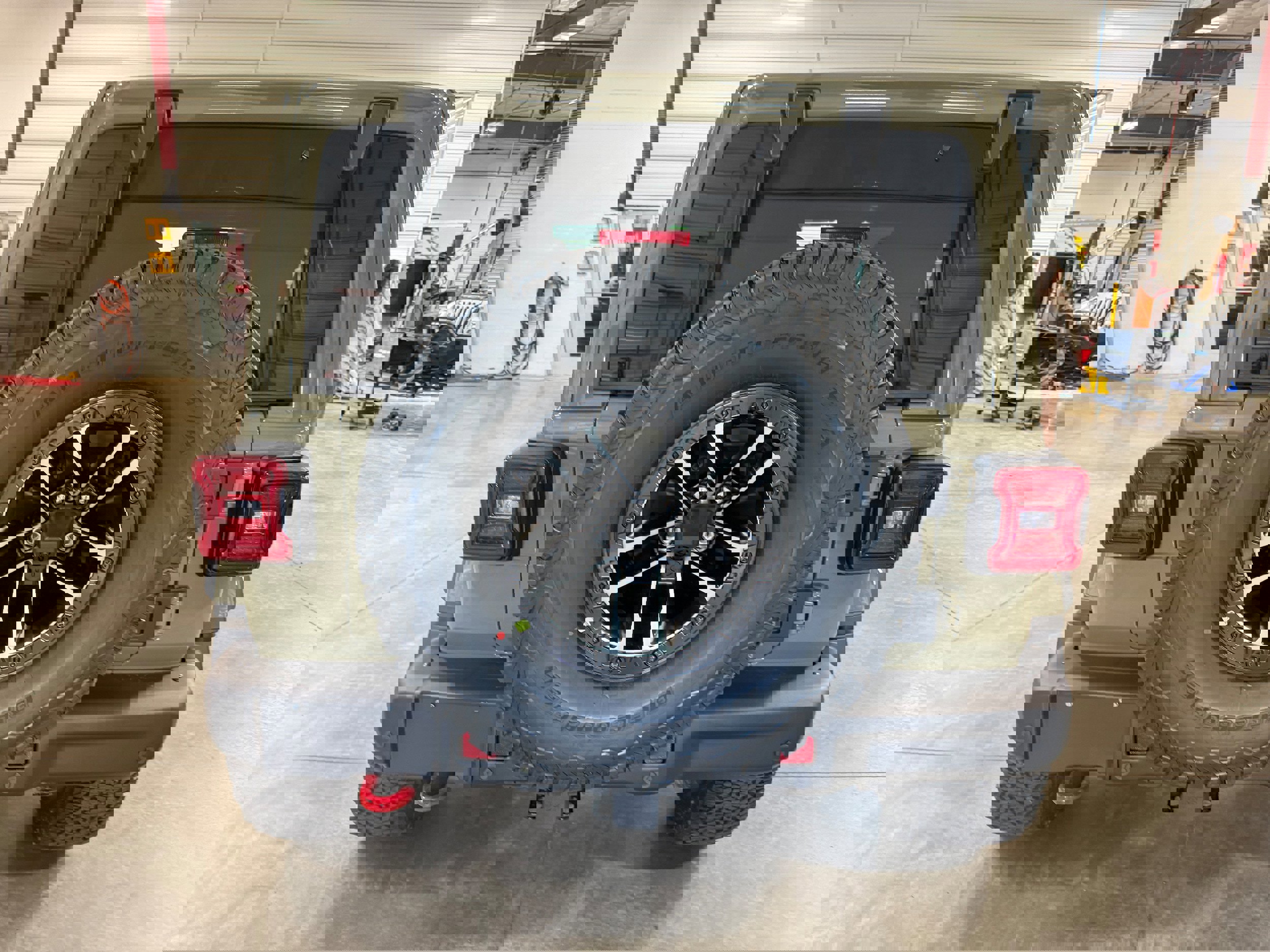 New 2025 Jeep Wrangler Unlimited Rubicon image 18