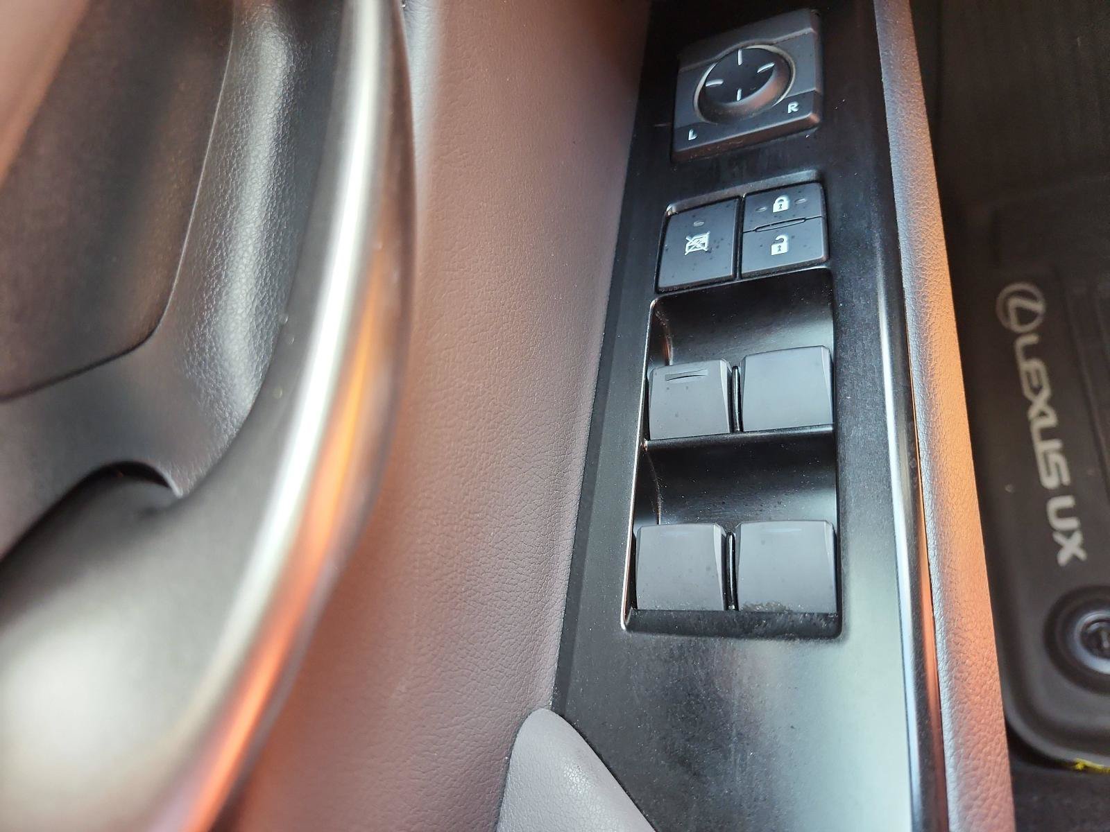 Used 2022 Lexus UX 250h w/ Premium Package AWD/4WD image 24
