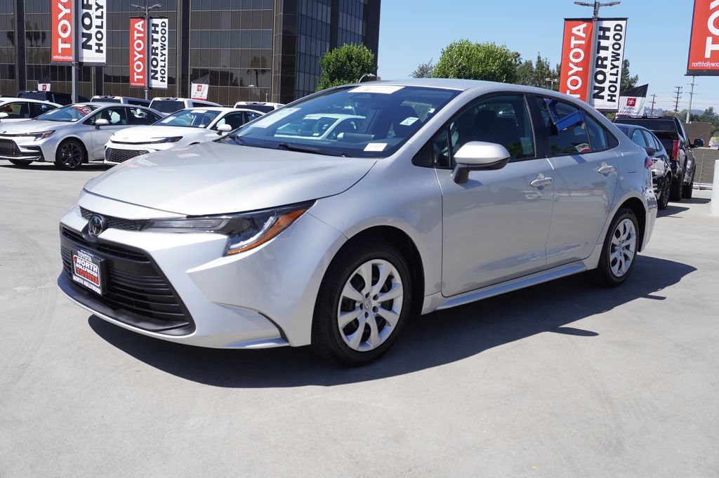 Certified 2024 Toyota Corolla LE FWD image 4