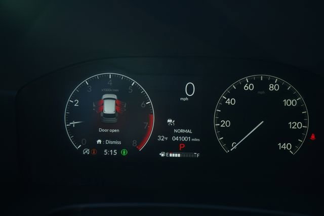 Used 2023 Honda CR-V EX-L image 32