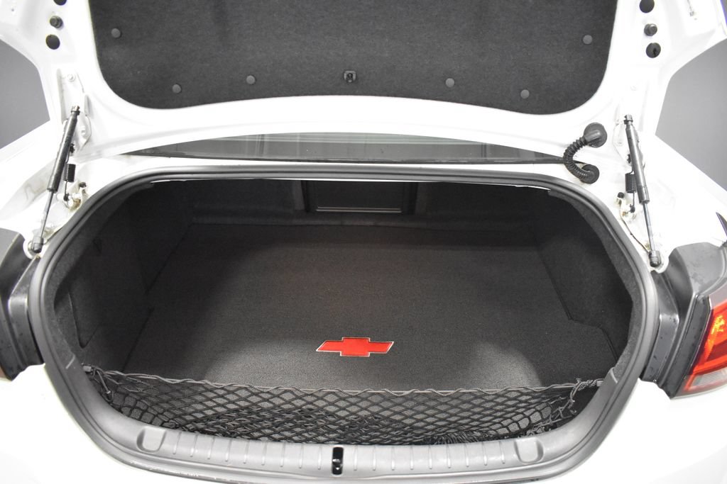 Used 2015 Chevrolet SS RWD image 38