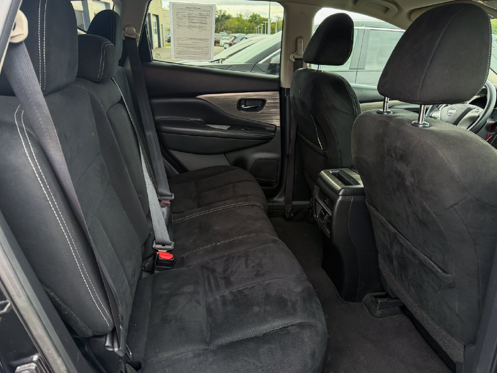 Used 2018 Nissan Murano S AWD/4WD image 14