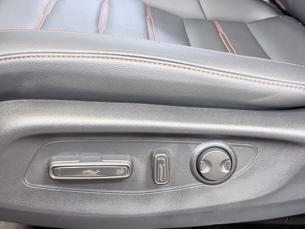 Used 2026 Honda CR-V Sport Touring image 13