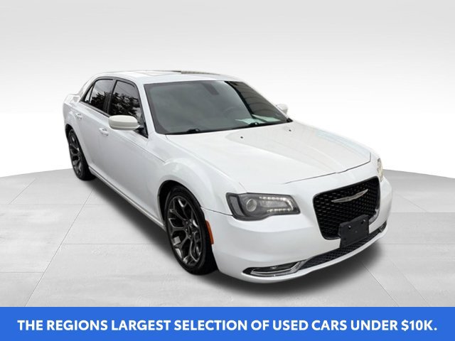 Used 2015 Chrysler 300 S RWD image 2