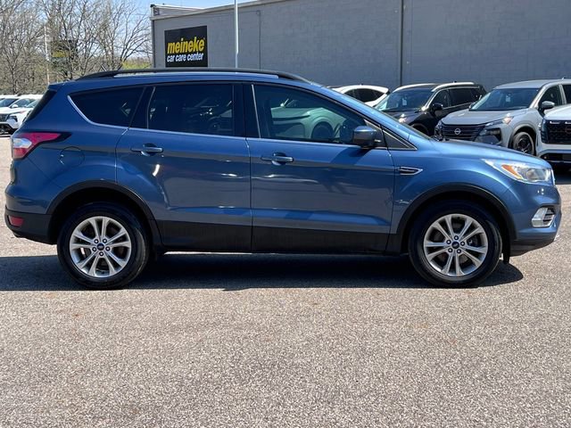 Used 2018 Ford Escape SE w/ SE SYNC Package AWD/4WD image 37