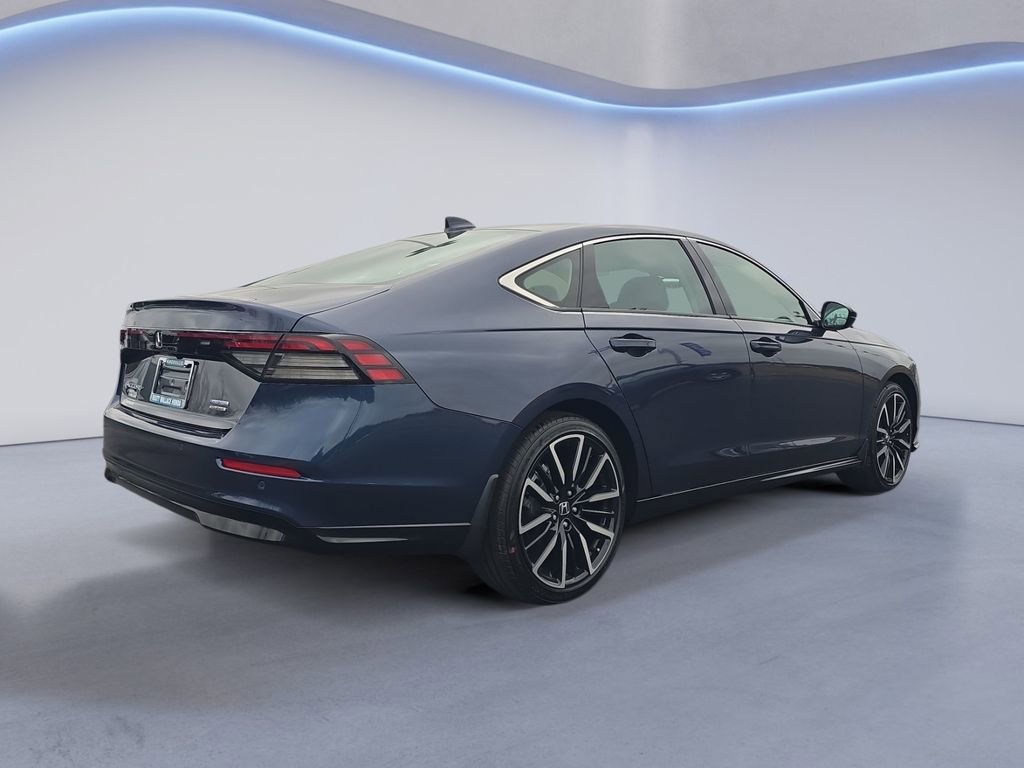 New 2026 Honda Accord Touring image 5
