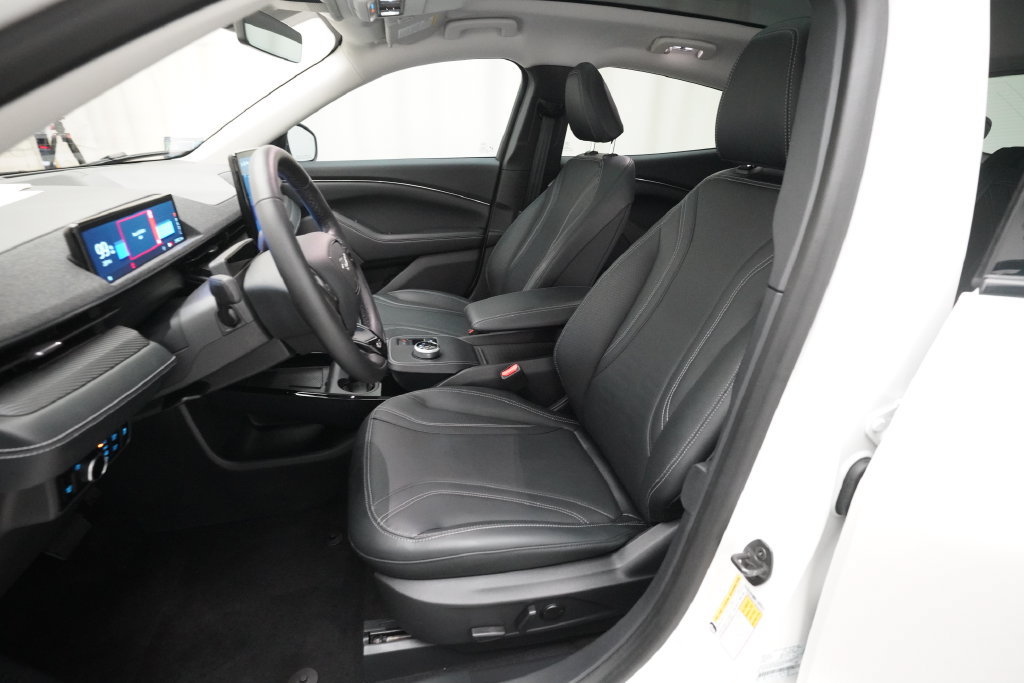 Used 2023 Ford Mustang Mach-E Premium AWD/4WD image 7