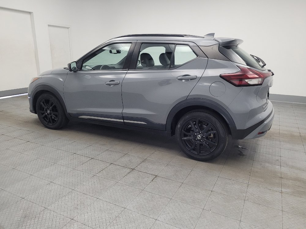Used 2021 Nissan Kicks SR FWD image 3