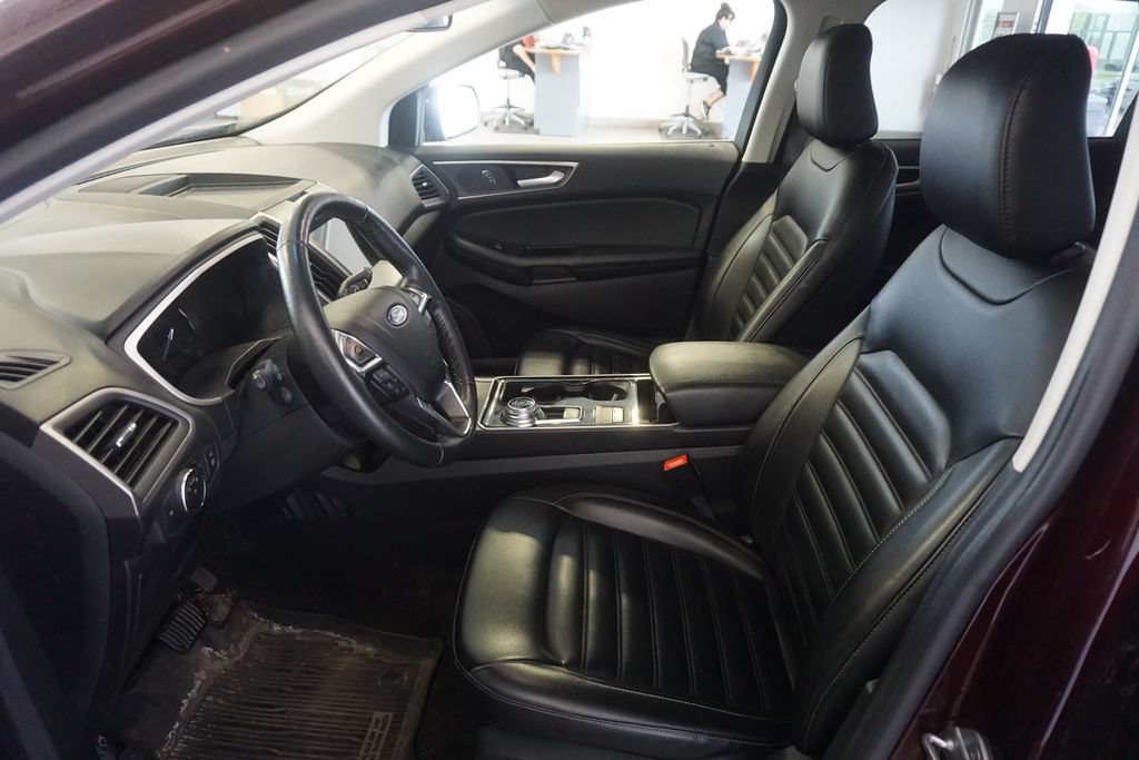 Used 2020 Ford Edge SEL w/ Convenience Package AWD/4WD image 17