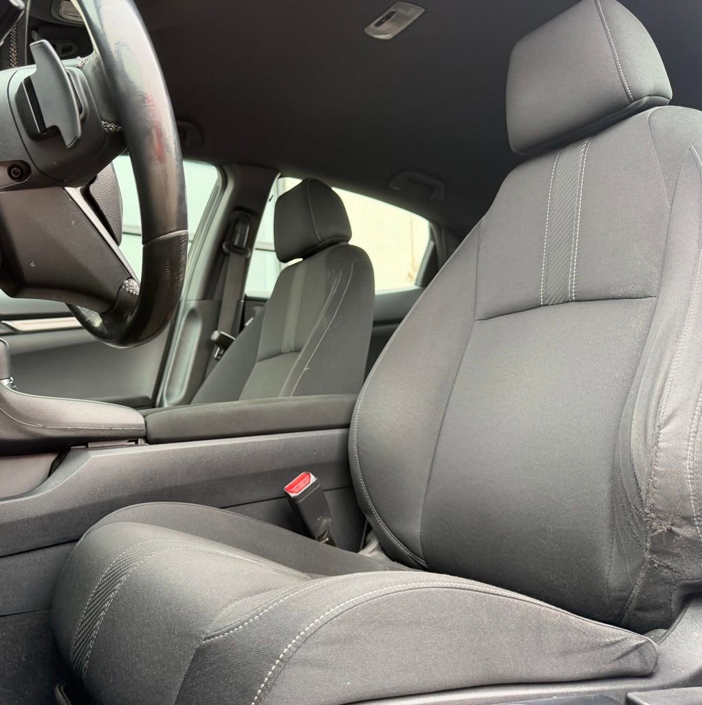 Used 2019 Honda Civic Sport image 9