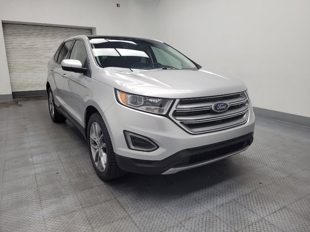 Used 2017 Ford Edge Titanium w/ Equipment Group 301A FWD image 13