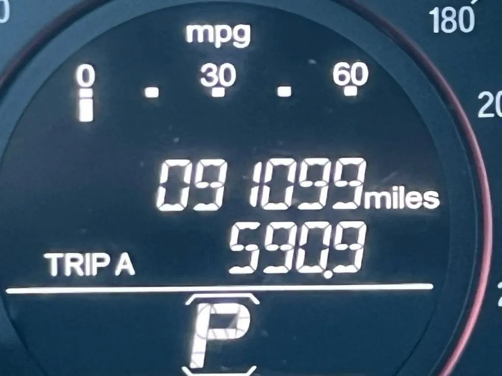 Used 2016 Honda Accord EX-L image 2