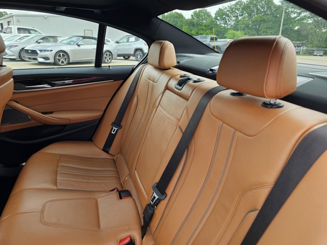 Used 2021 BMW 530i xDrive AWD/4WD image 36