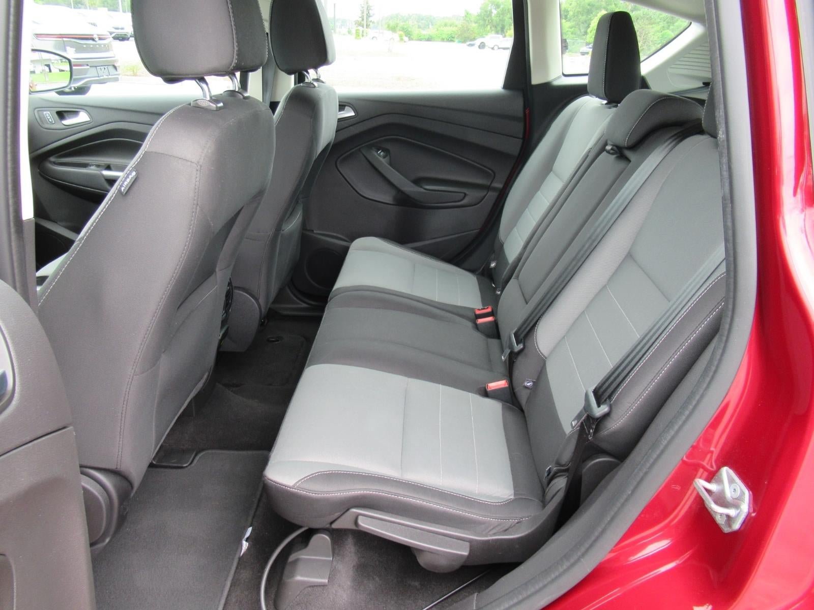 Used 2016 Ford C-MAX SE FWD image 32