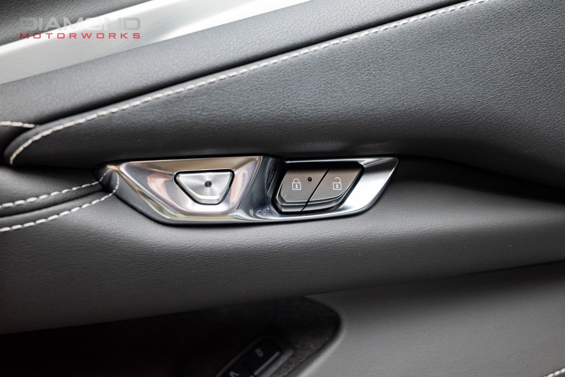 Used 2024 Chevrolet Corvette Stingray Coupe w/ Z51 Performance Package image 61