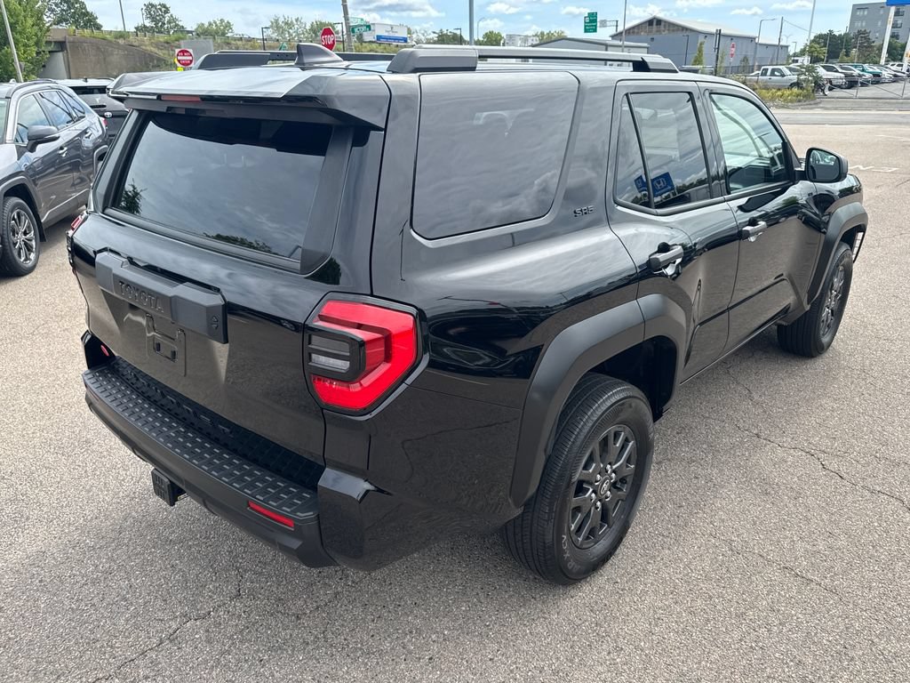 Used 2026 Toyota 4Runner SR5 AWD/4WD image 8