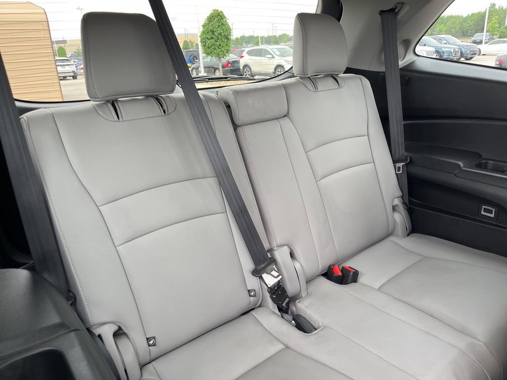 Used 2019 Honda Pilot Touring image 29