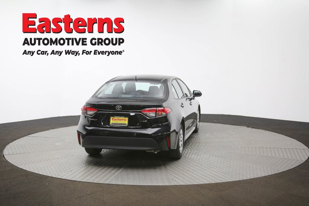 Used 2025 Toyota Corolla LE image 38