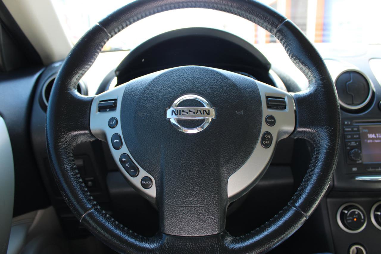 Used 2013 Nissan Rogue SL FWD image 17
