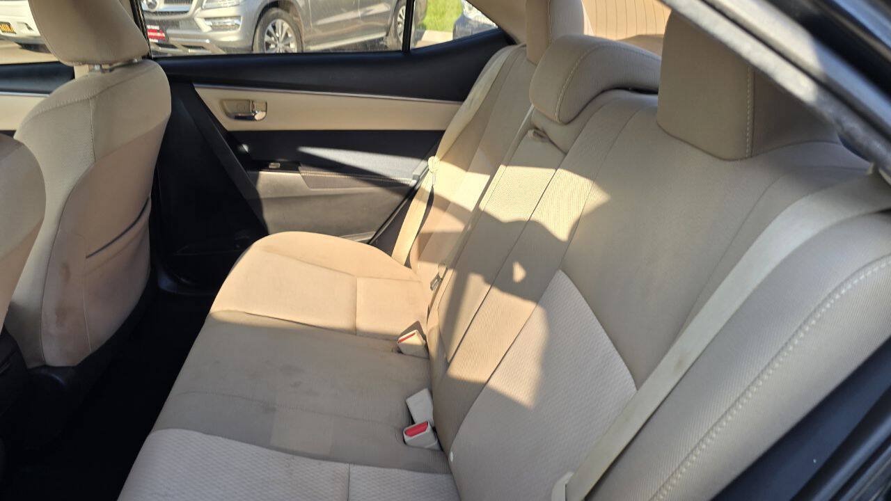 Used 2015 Toyota Corolla LE FWD image 8