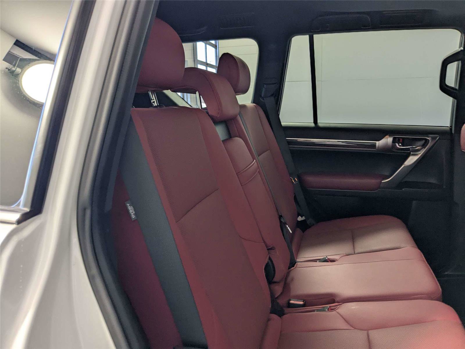 Used 2023 Lexus GX 460 Premium w/ Premium Package image 24