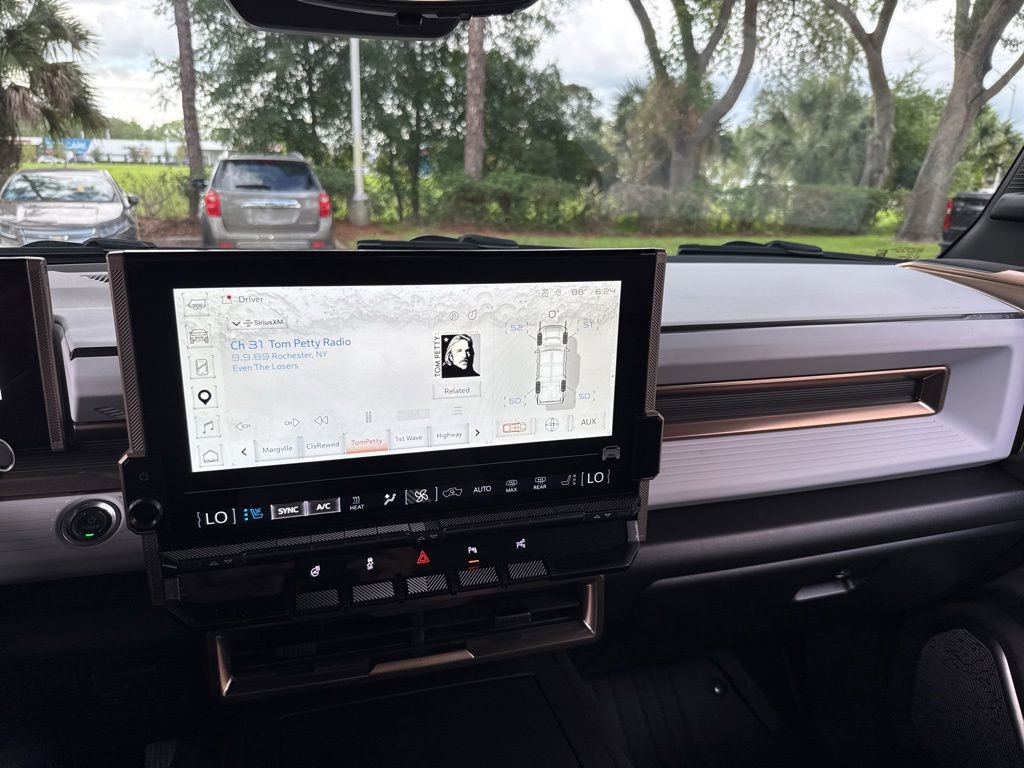 Used 2025 GMC Hummer EV 3X AWD/4WD image 55