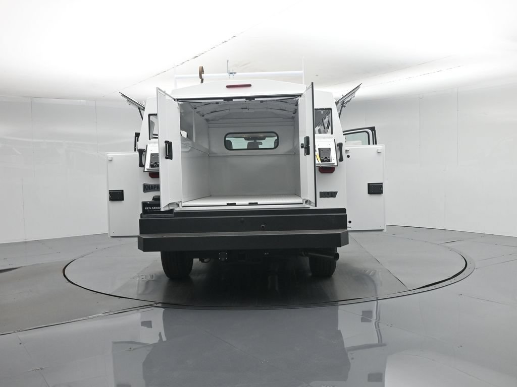 New 2026 Ford F350 XL w/ XL Chrome Package RWD image 35