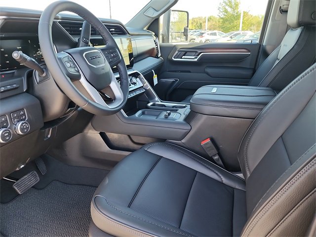New 2026 GMC Sierra 2500 Denali w/ Denali Reserve Package image 17