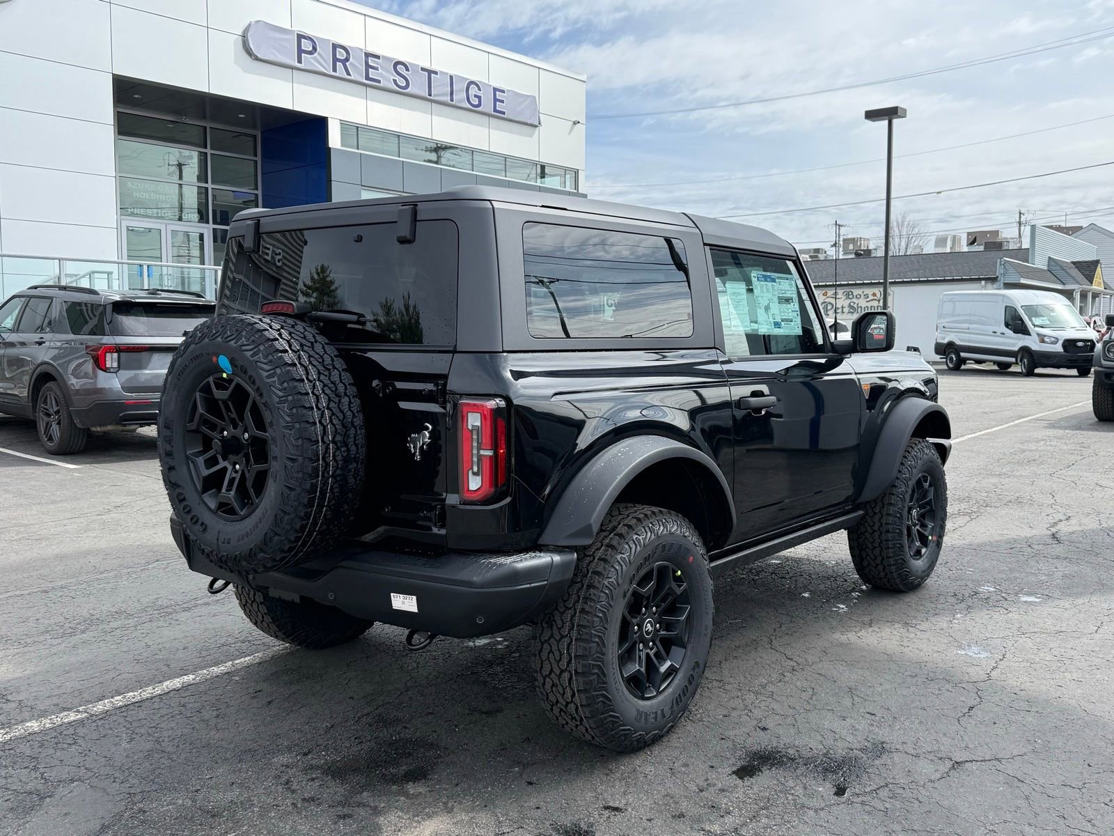New 2026 Ford Bronco Badlands image 12