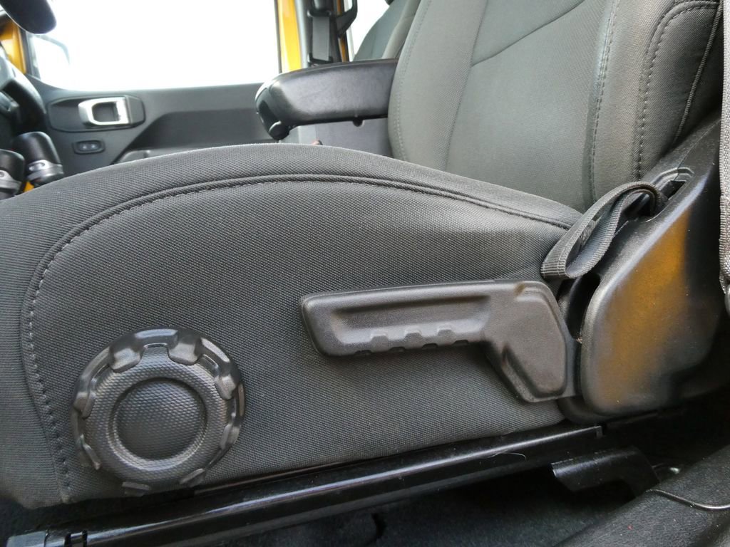 Used 2019 Jeep Wrangler Unlimited Sport S image 21