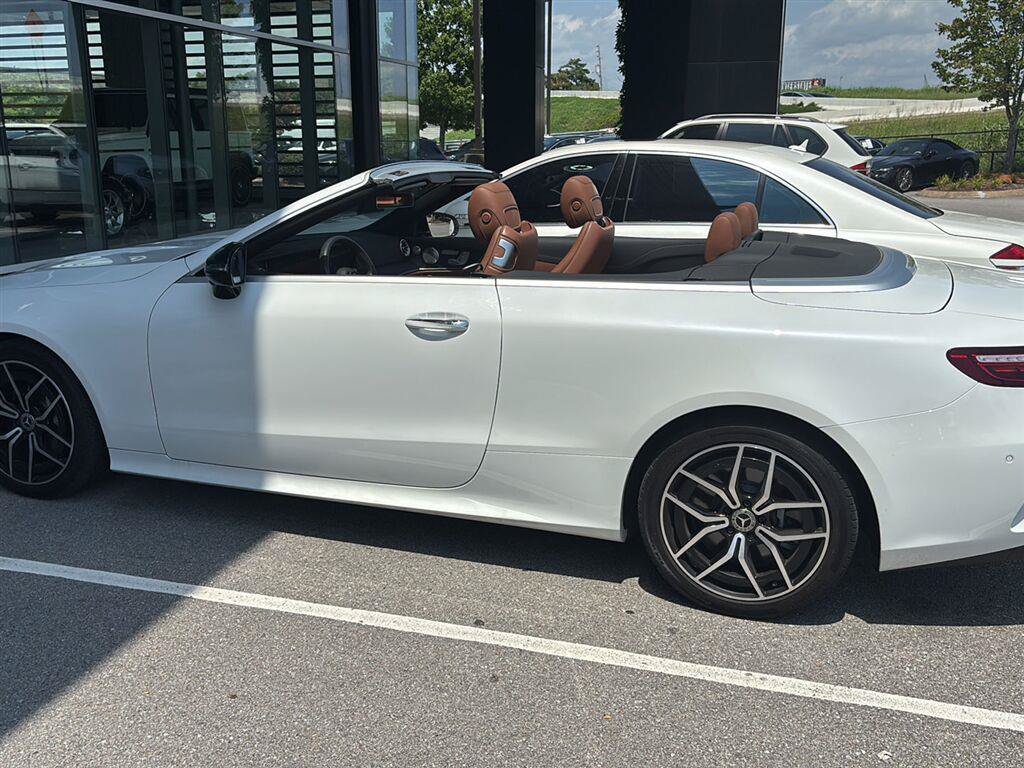 Used 2023 Mercedes-Benz E 450 Cabriolet w/ AMG Line image 16