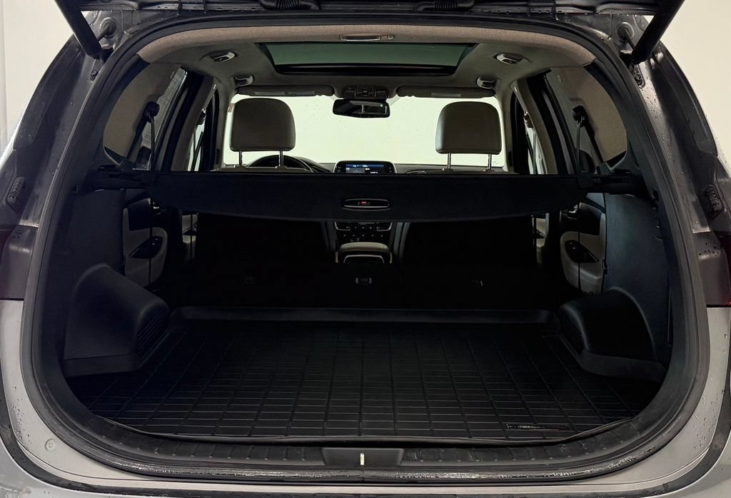 Used 2019 Hyundai Santa Fe AWD image 28