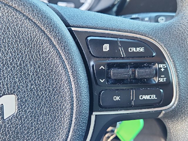 Used 2022 Kia Niro LX FWD image 18