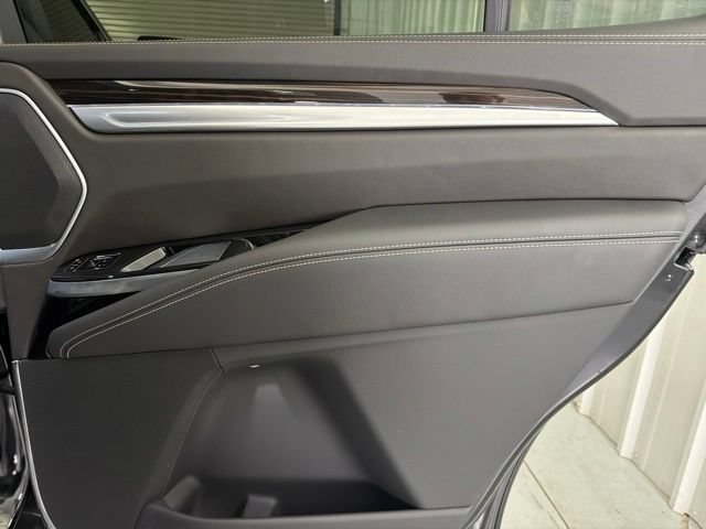 Used 2026 Cadillac Escalade 2WD image 20