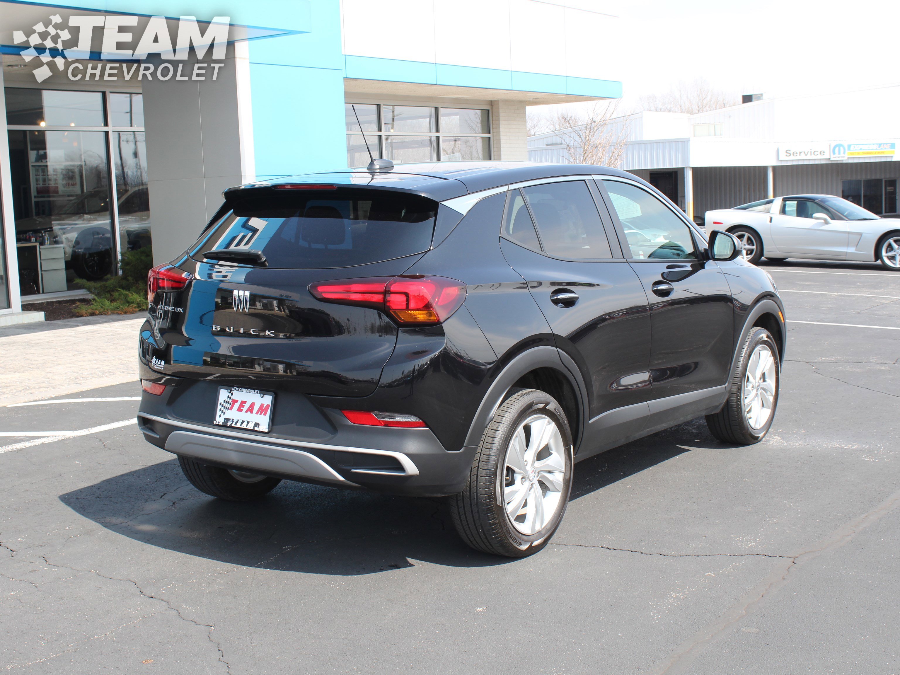 Used 2024 Buick Encore GX Preferred image 4
