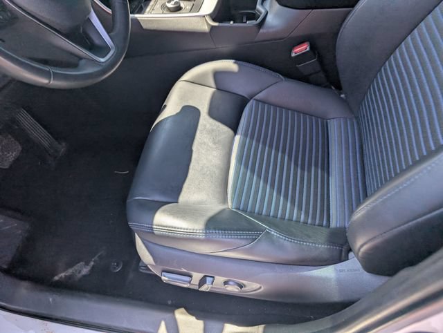 Used 2022 Toyota RAV4 XSE w/ XSE Grade Weather Package AWD/4WD image 21