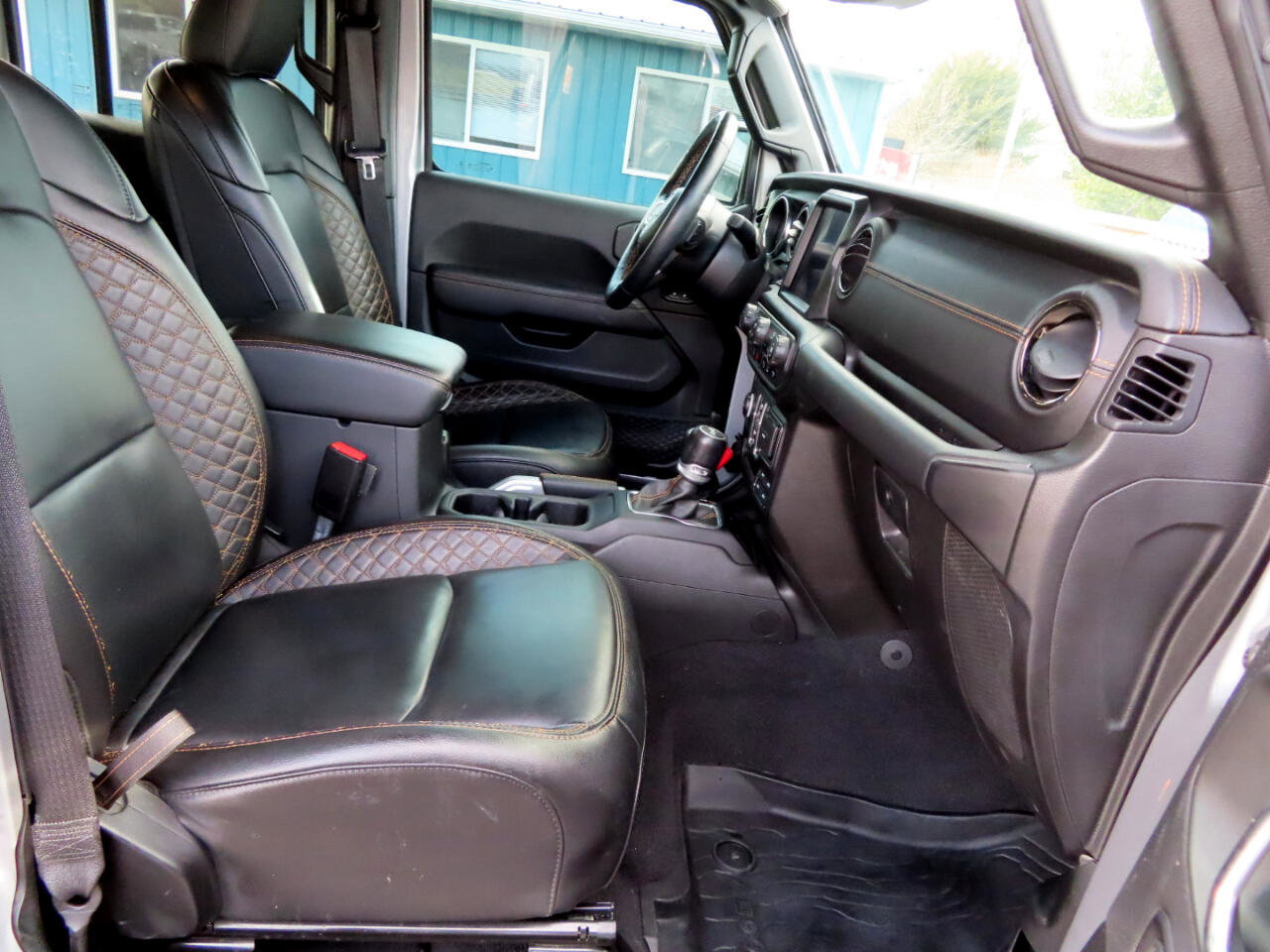 Used 2021 Jeep Wrangler Unlimited Sahara image 42