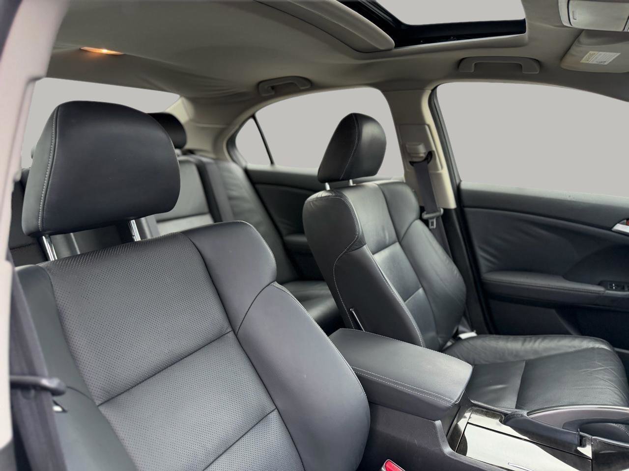 Used 2013 Acura TSX Sedan image 23