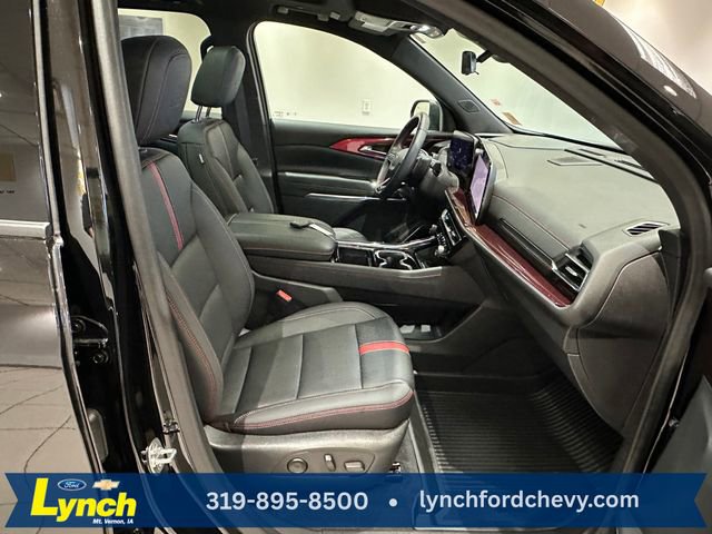 Used 2024 Chevrolet Traverse RS w/ LPO, Floor Liner Package AWD/4WD image 8