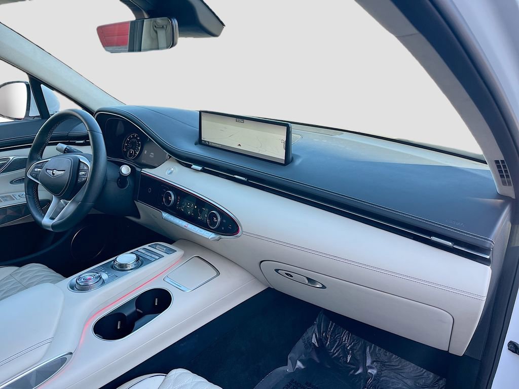 Used 2025 Genesis GV70 3.5T Sport w/ Sport Advanced Package image 31