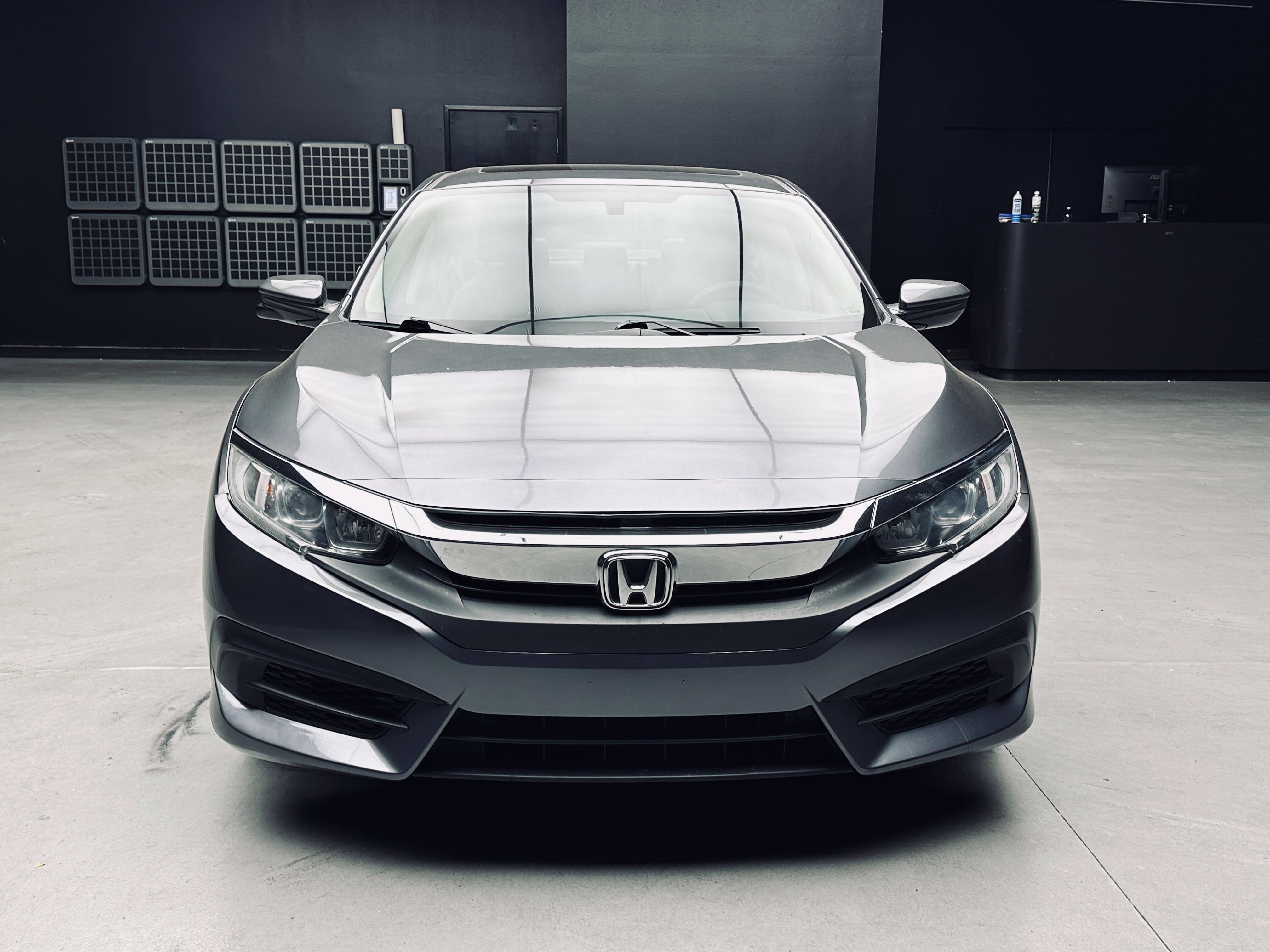 Used 2016 Honda Civic EX image 10