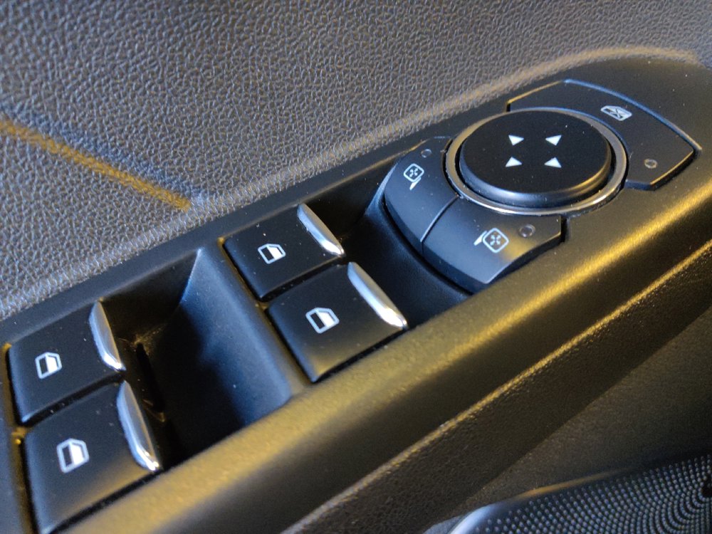 Used 2023 Ford Escape ST-Line image 27