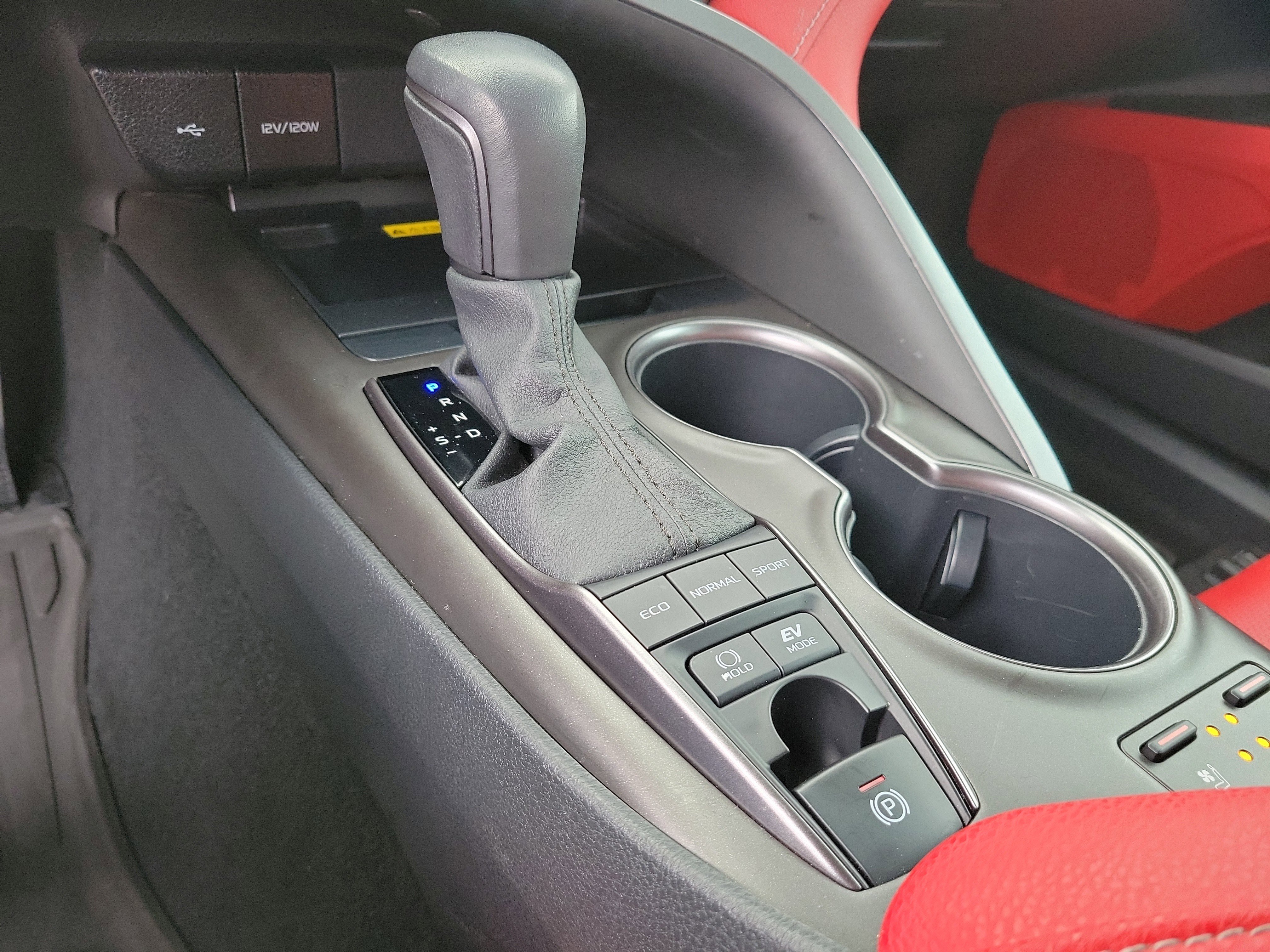 Used 2023 Toyota Camry XSE image 21