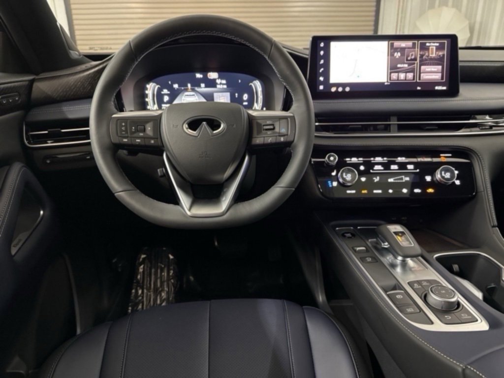 New 2026 INFINITI QX60 Sport image 16