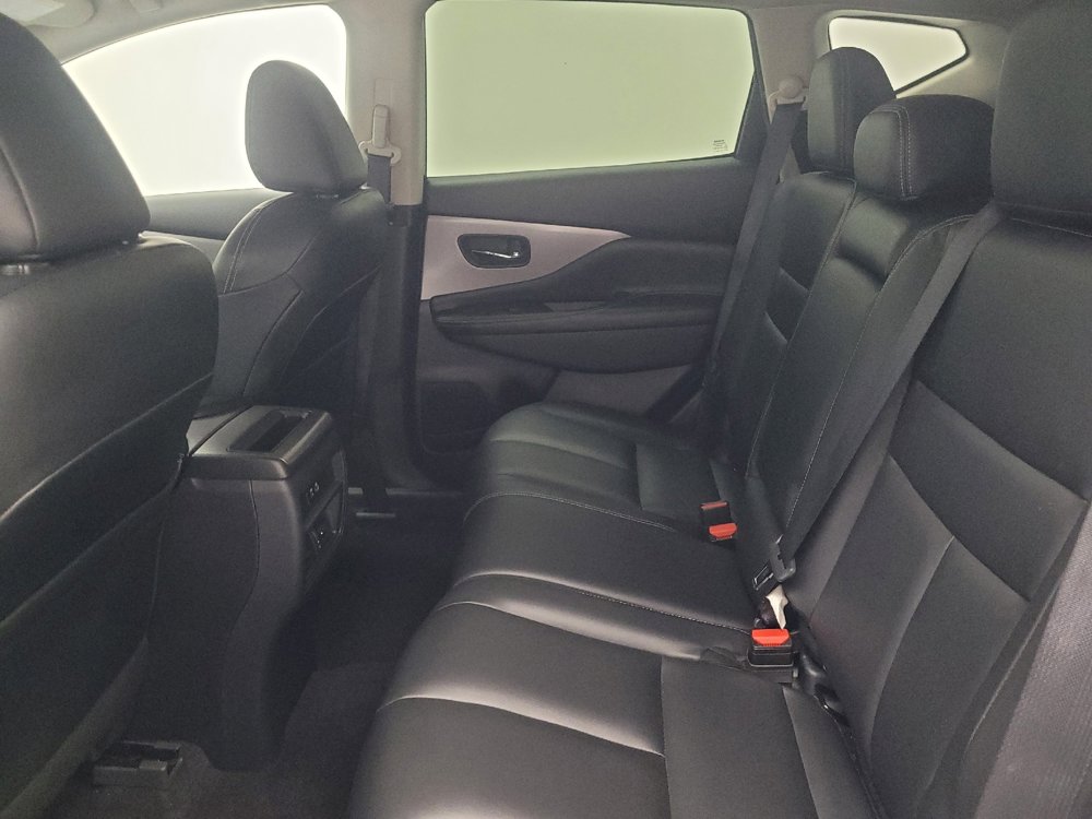 Used 2023 Nissan Murano SV image 18