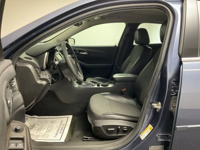 Used 2015 Chevrolet Malibu LT w/ Power Convenience Package image 14