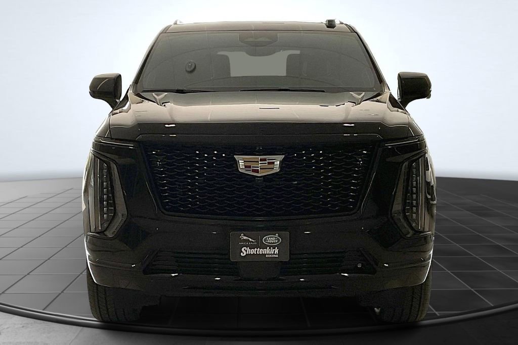 Used 2025 Cadillac Escalade Sport Platinum image 3