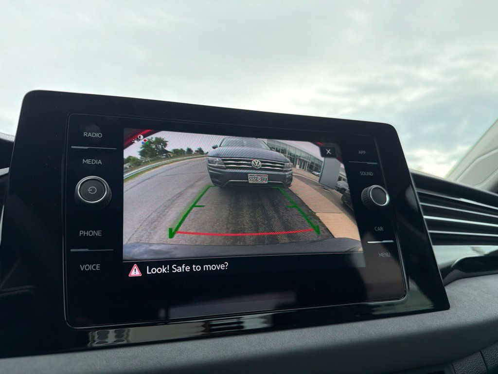 New 2026 Volkswagen Jetta SE FWD image 16
