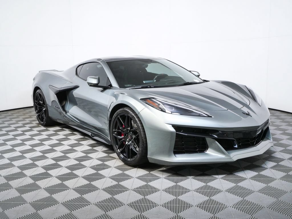 Used 2023 Chevrolet Corvette Z06 w/ Engine Appearance Package RWD image 27